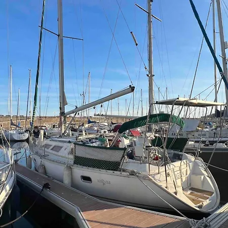 Voilier 36 Pieds A Au Mole Saint Louis Face Au Mont Saint Clair * Sète